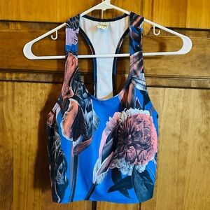 Kortni Jeane swimsuit top! Blue Hawaiian floral racer back top womens size small